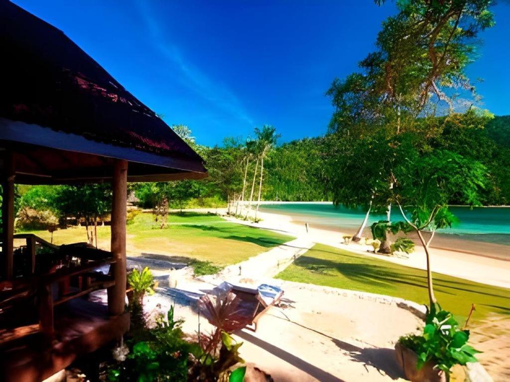 Secret Paradise Resort & Turtle Sanctuary Сан Висенте Екстериор снимка
